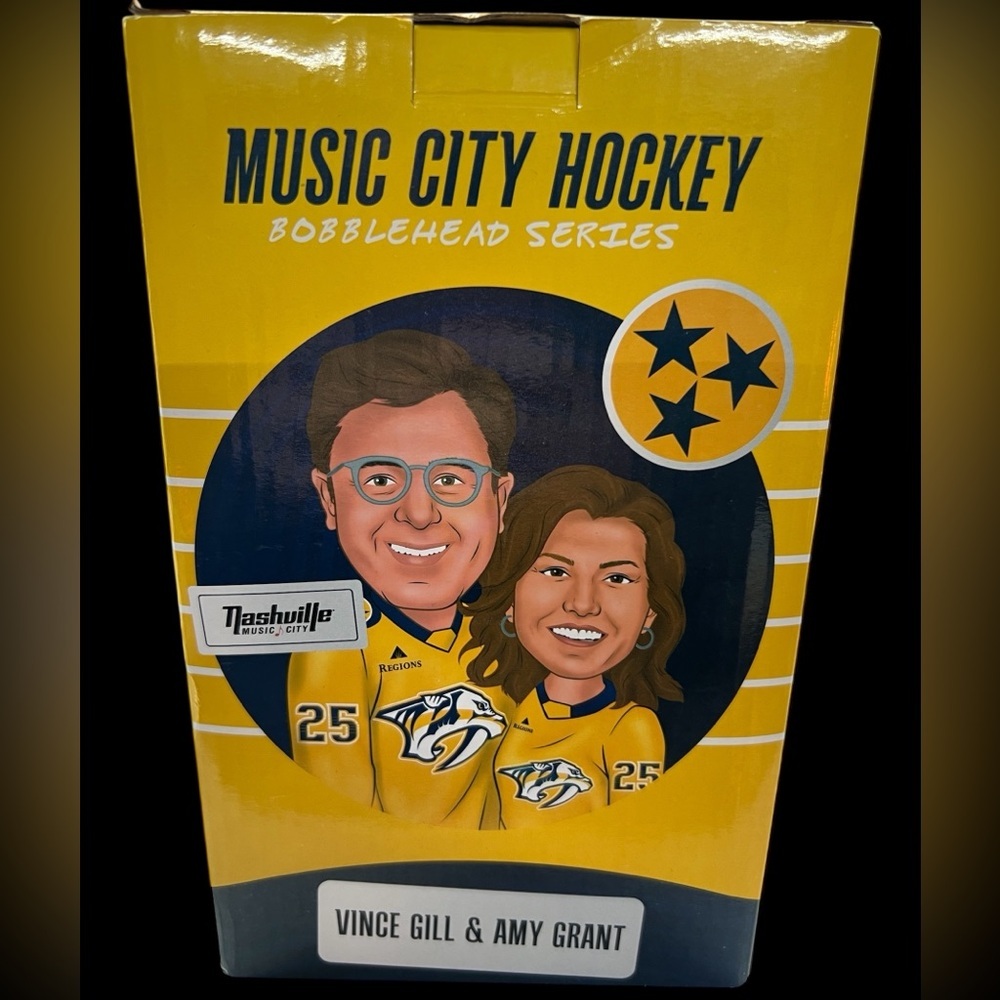 Vince gill and Amy Grant bobblehead